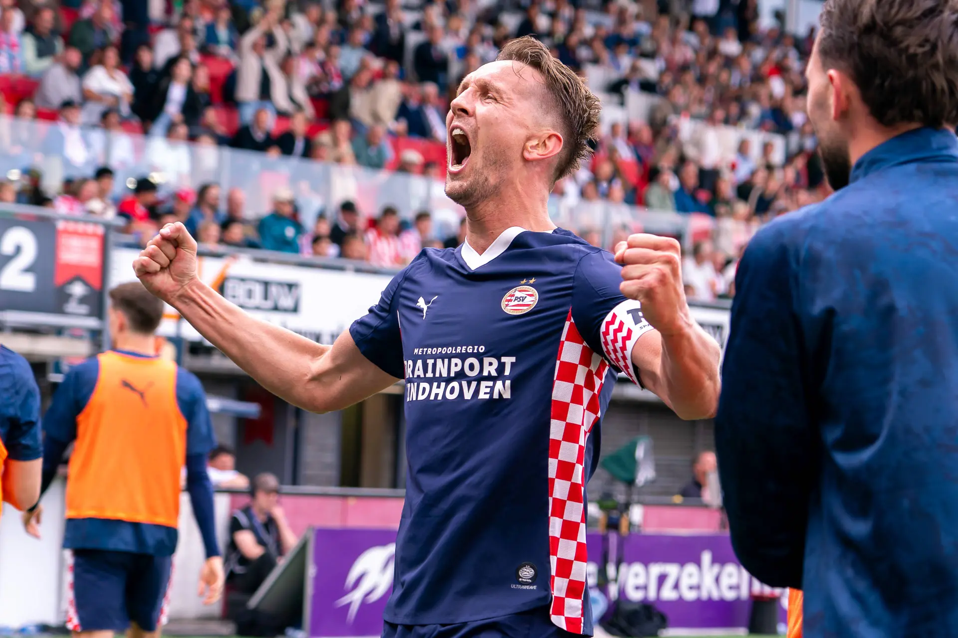 Eerste reacties bij PSV na binnenhalen knotsgekke landstitel: 'Bizar kampioenschap'