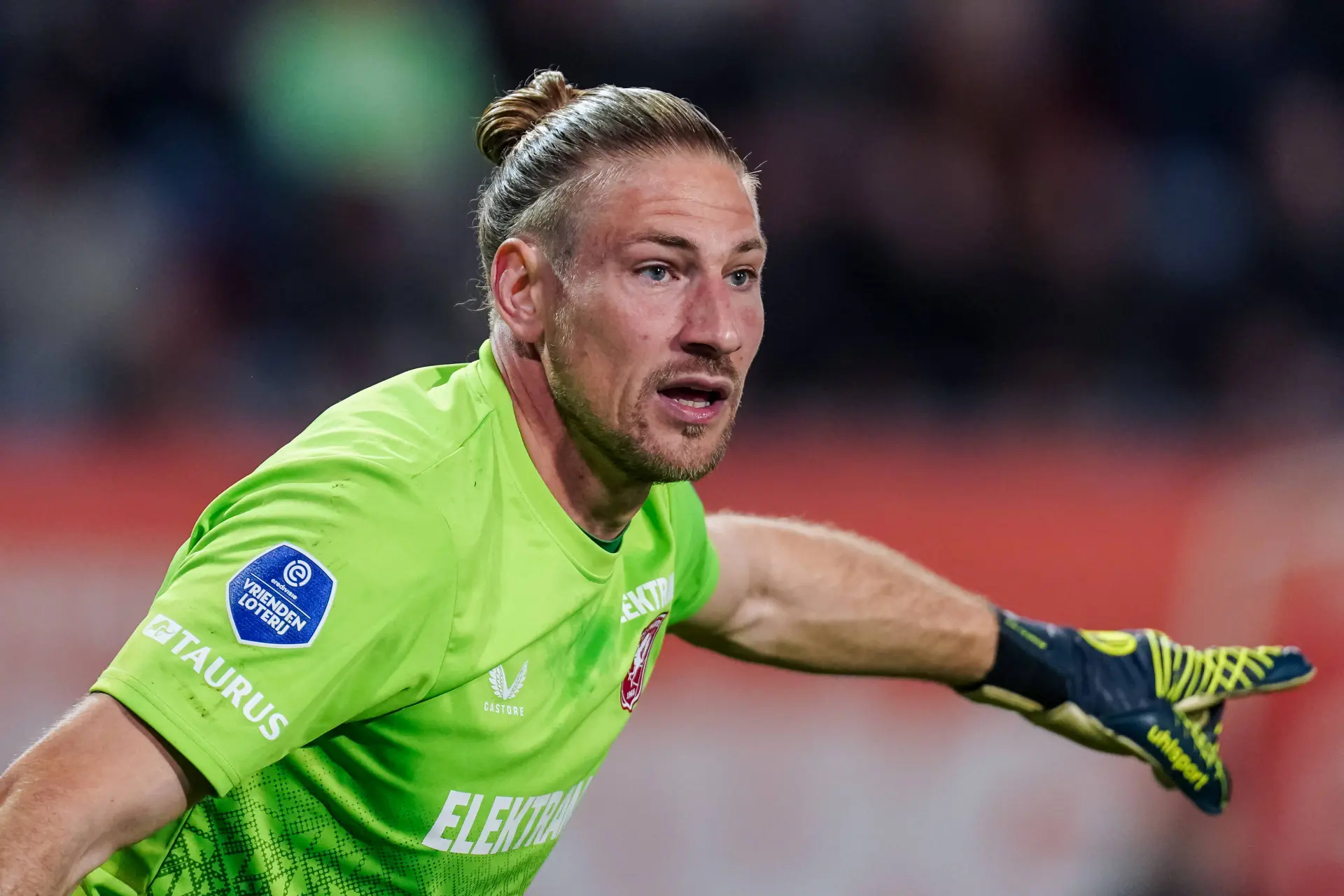 FC Twente zonder basisklant Lars Unnerstall tegen Ajax