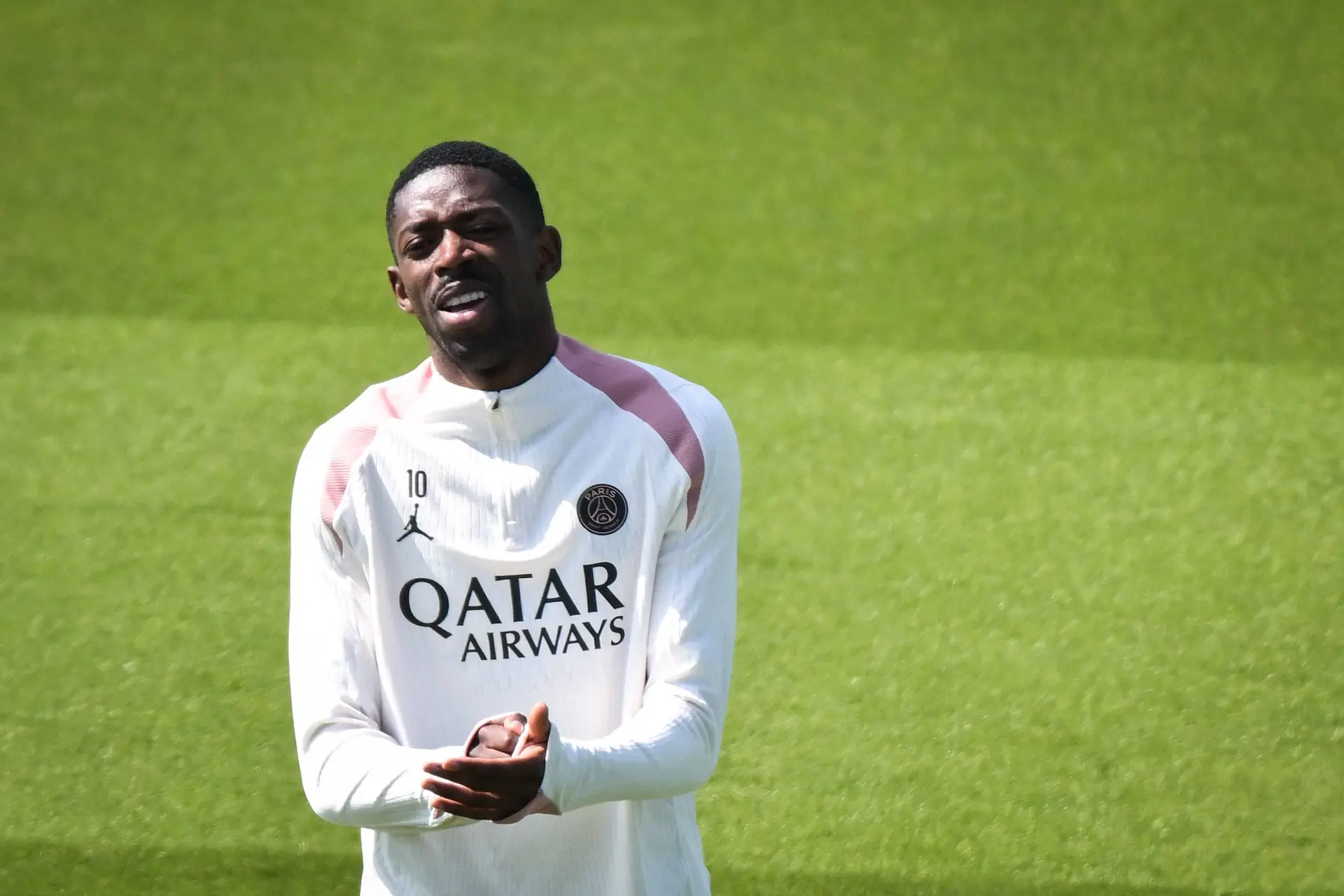 Dembélé toch inzetbaar tegen Arsenal: 'Een genie aan de bal'