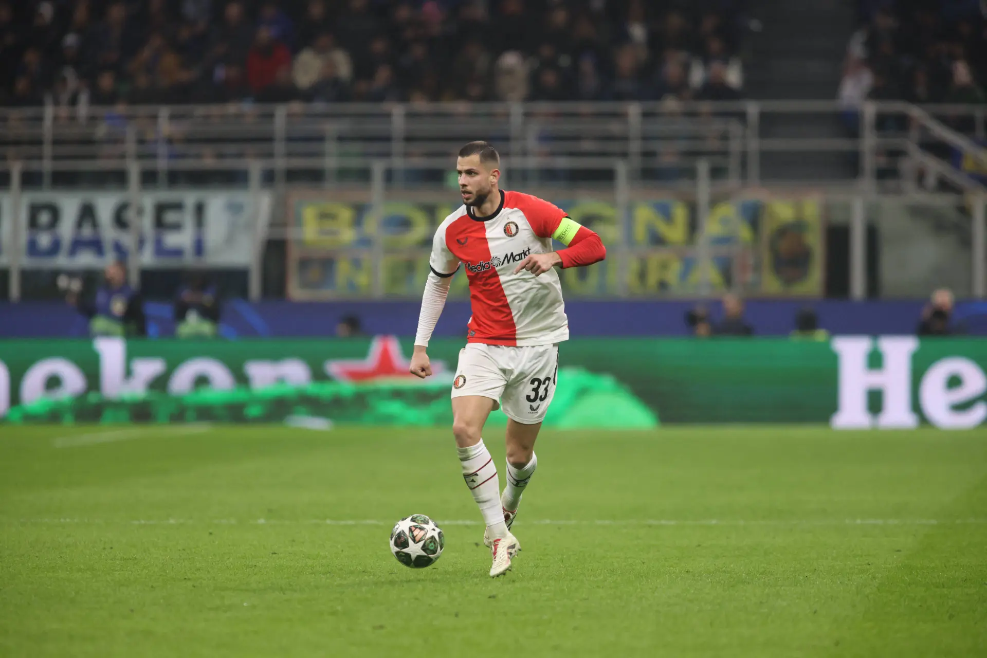 Fabrizio Romano komt met update over transfer Dávid Hancko