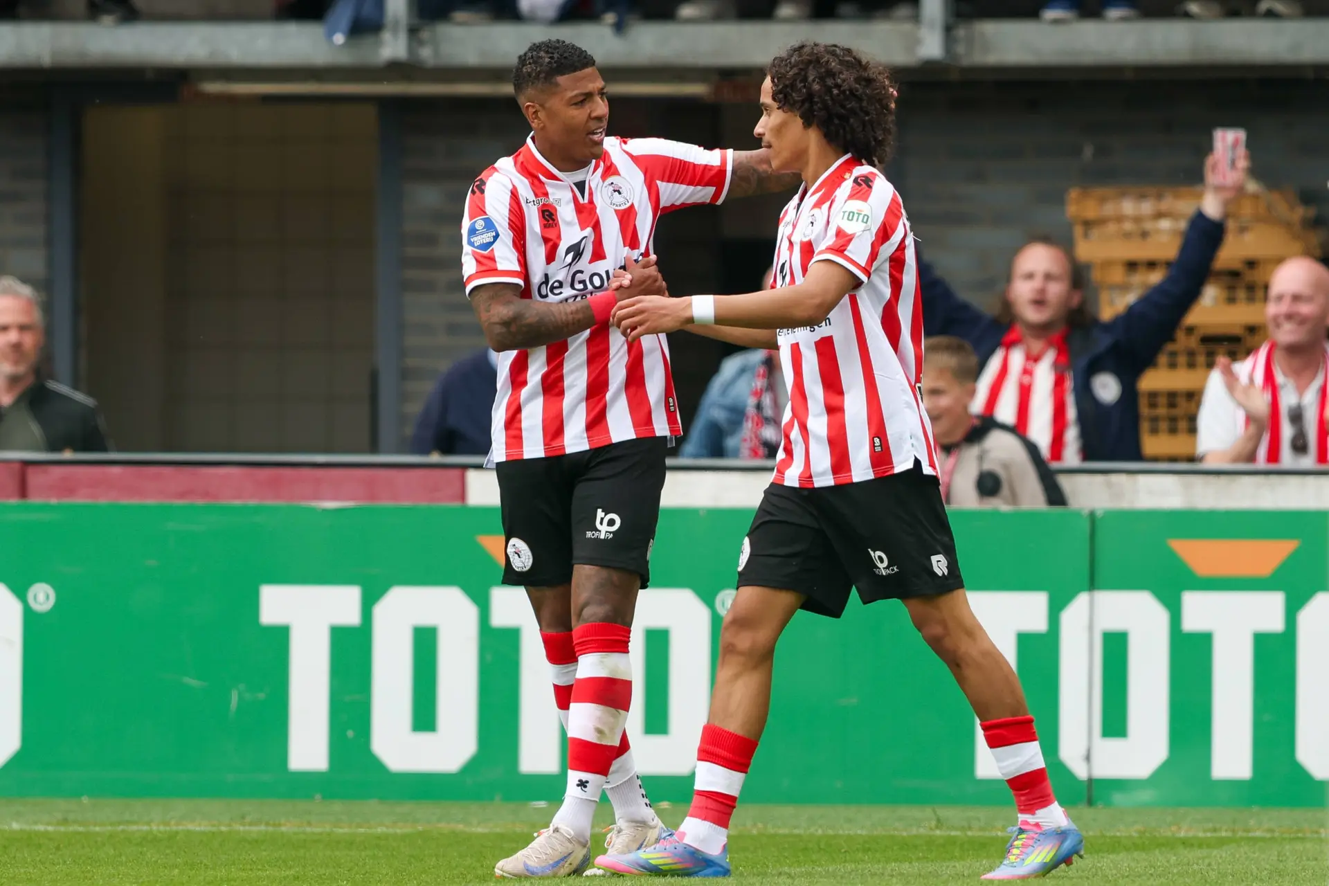 Feyenoord-talent speelt komend seizoen in de Galgenwaard