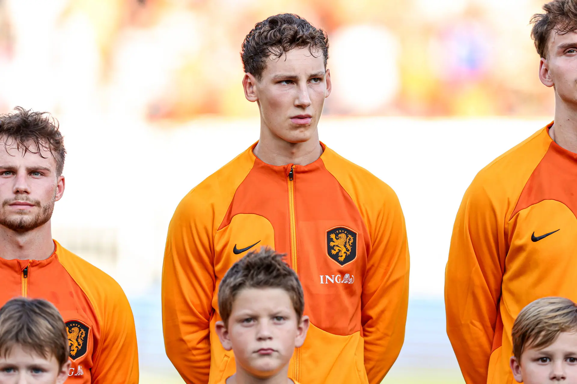 Kritiek op Ruben van Bommel na rode kaart: 'Dit is gewoon stom'