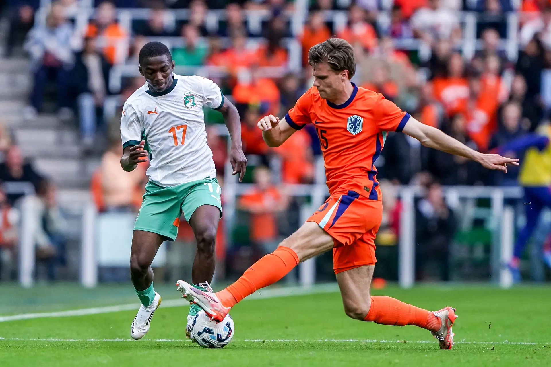 Feyenoord heeft opvolger Quilindschy Hartman in het vizier en bereidt bod voor