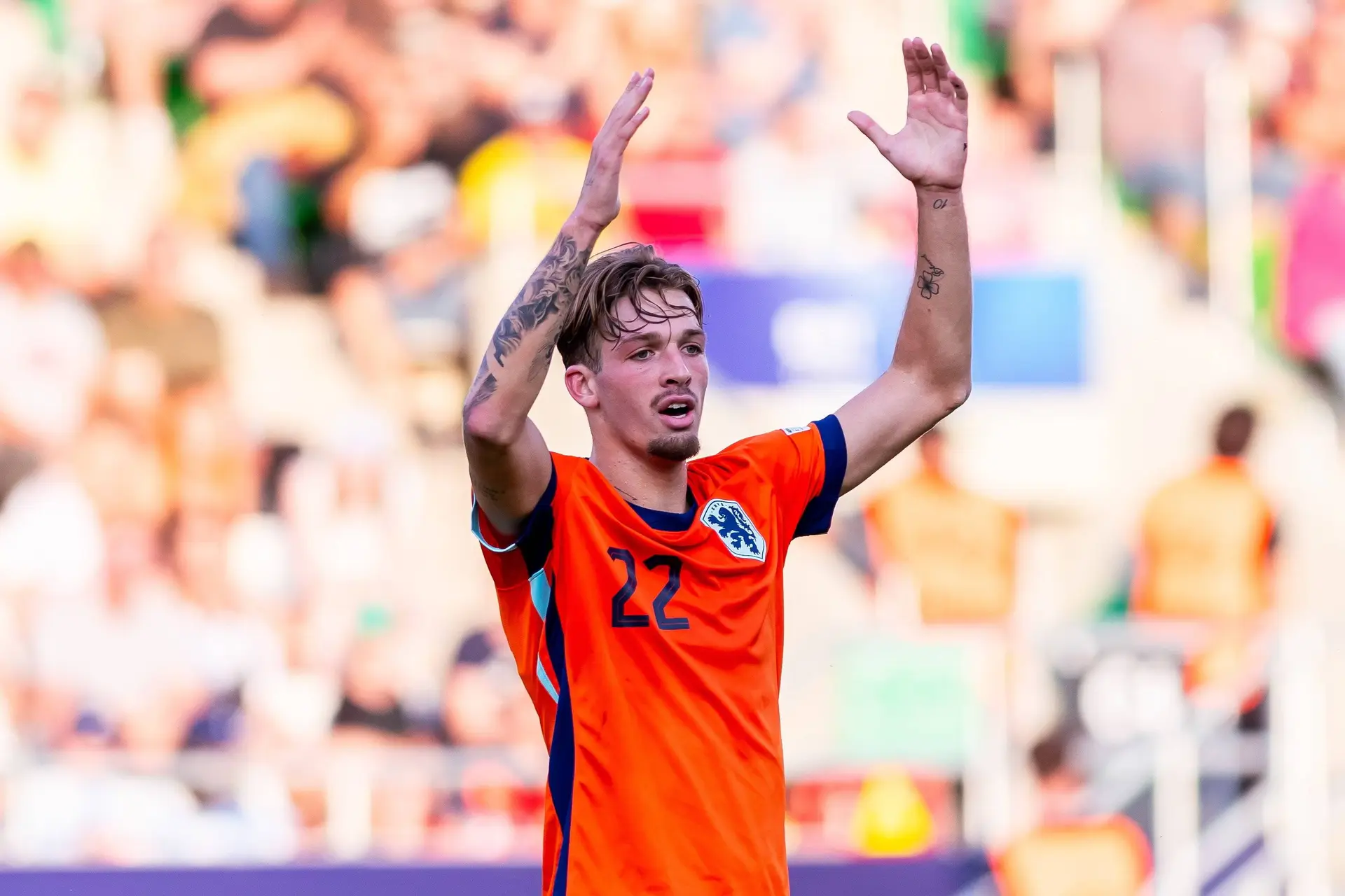 Luciano Valente legt opvallende keuze uit: 'Het is eigenlijk heel simpel...'