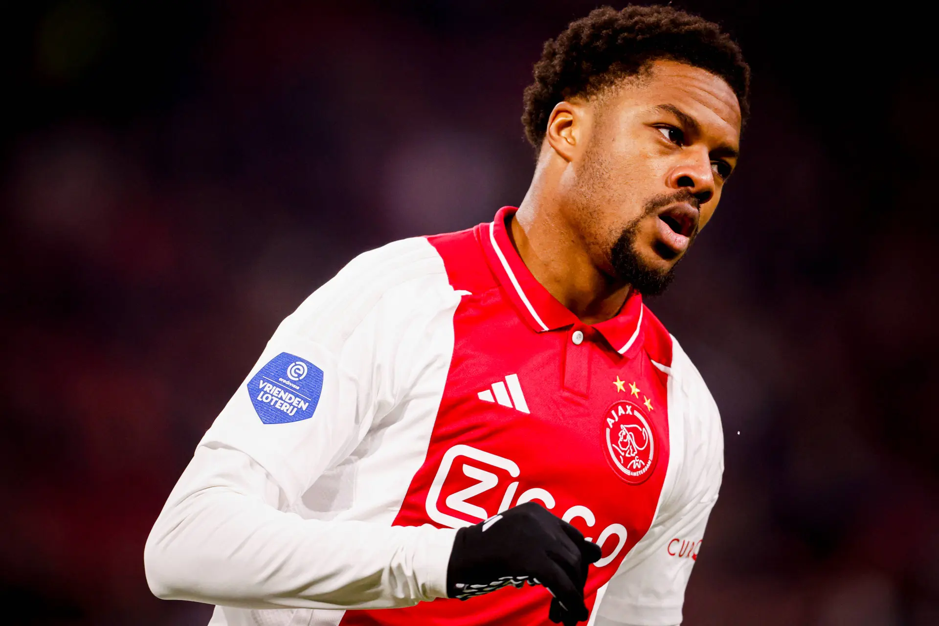 Engelse club schakelt door naar oud-Ajacied na mislopen Chuba Akpom