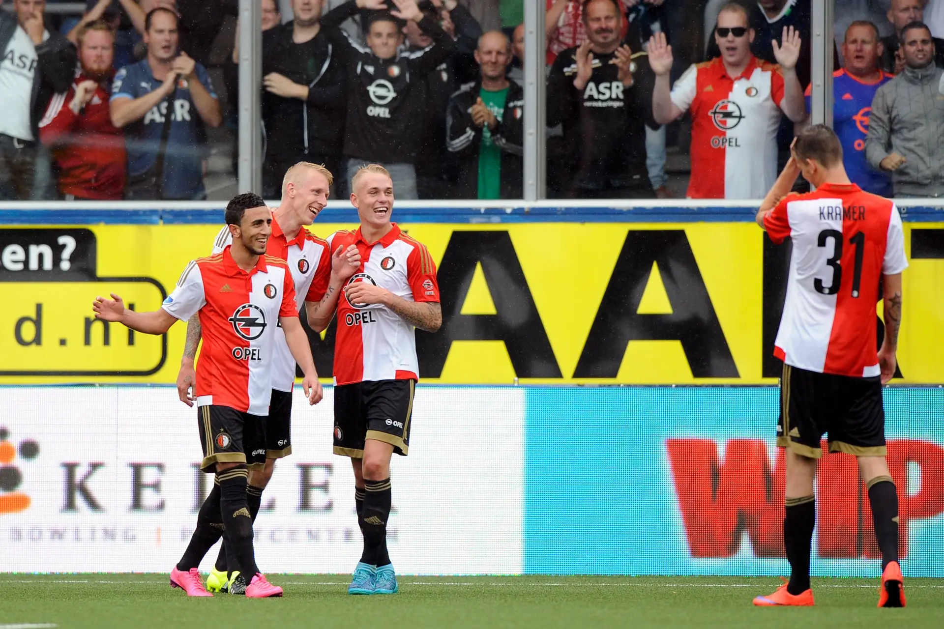 Voormalig Feyenoorder neemt vroegtijdig afscheid van het voetbal om droevige reden
