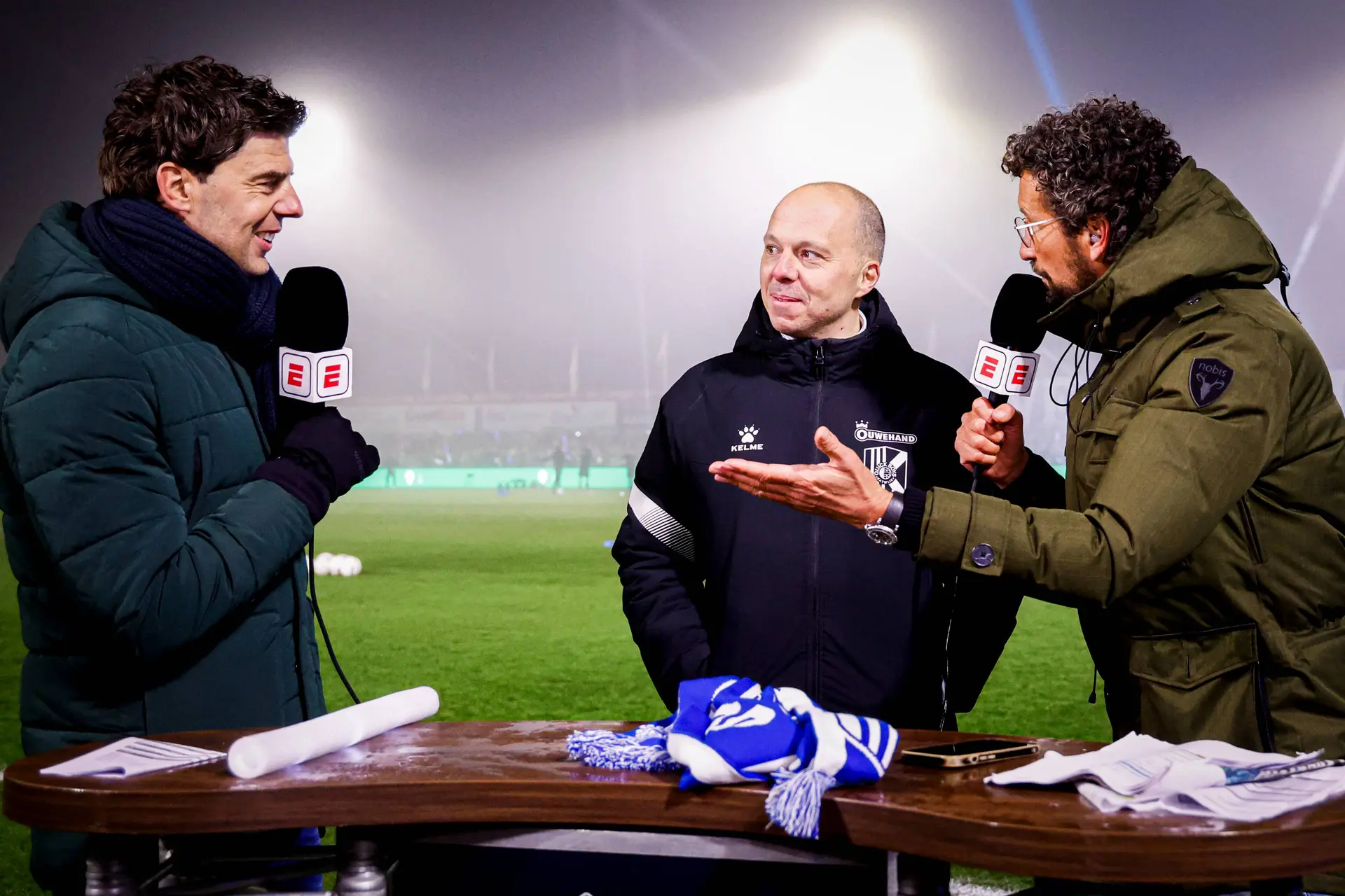 'Ajax hakt knoop door en kiest voor nieuwe trainer'