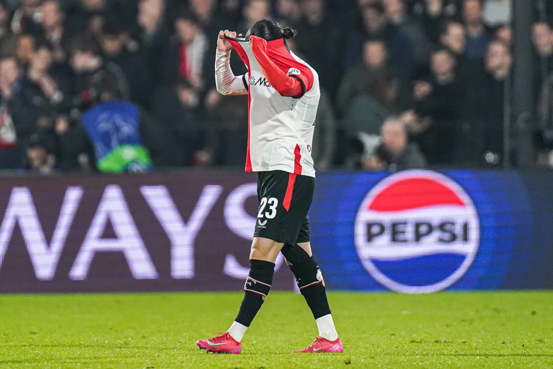 Feyenoord krijgt gelijk: sterspeler mag meedoen tegen AZ