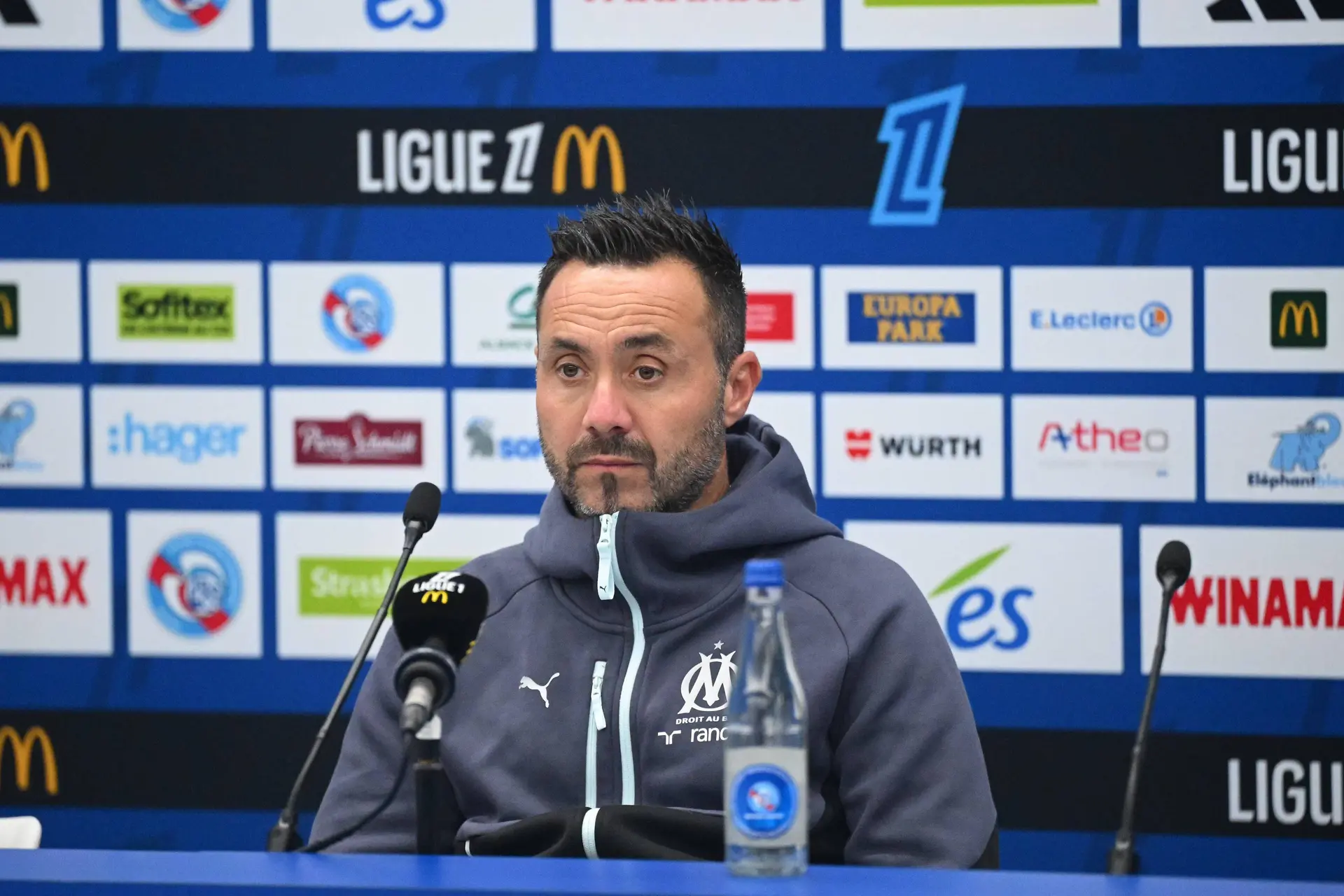 Roberto de Zerbi wil Ajax niet onderschatten: 'Goed aan het seizoen begonnen'