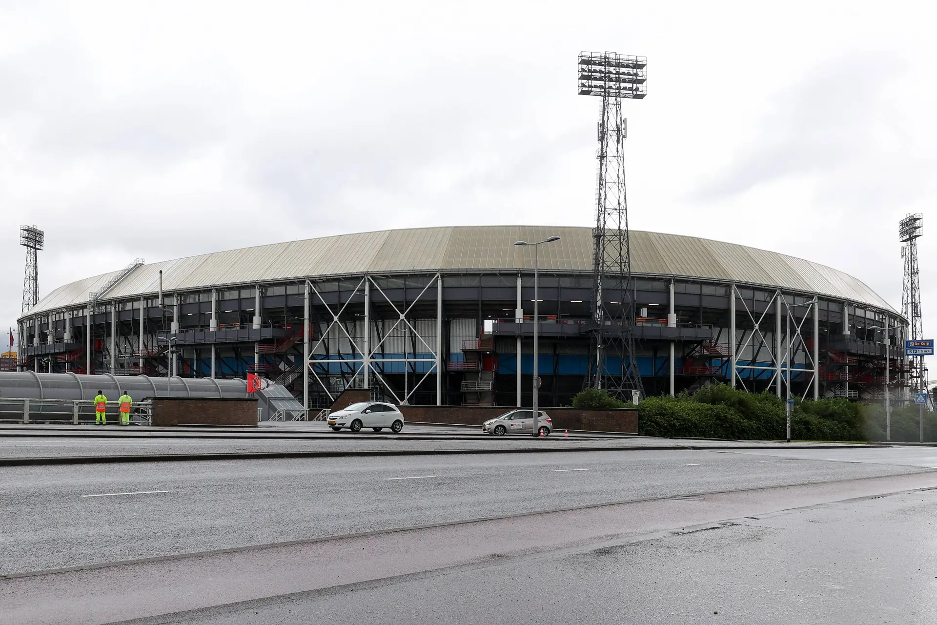 Verdachte geeft zichzelf aan na poging tot doodslag na Europese wedstrijd Feyenoord