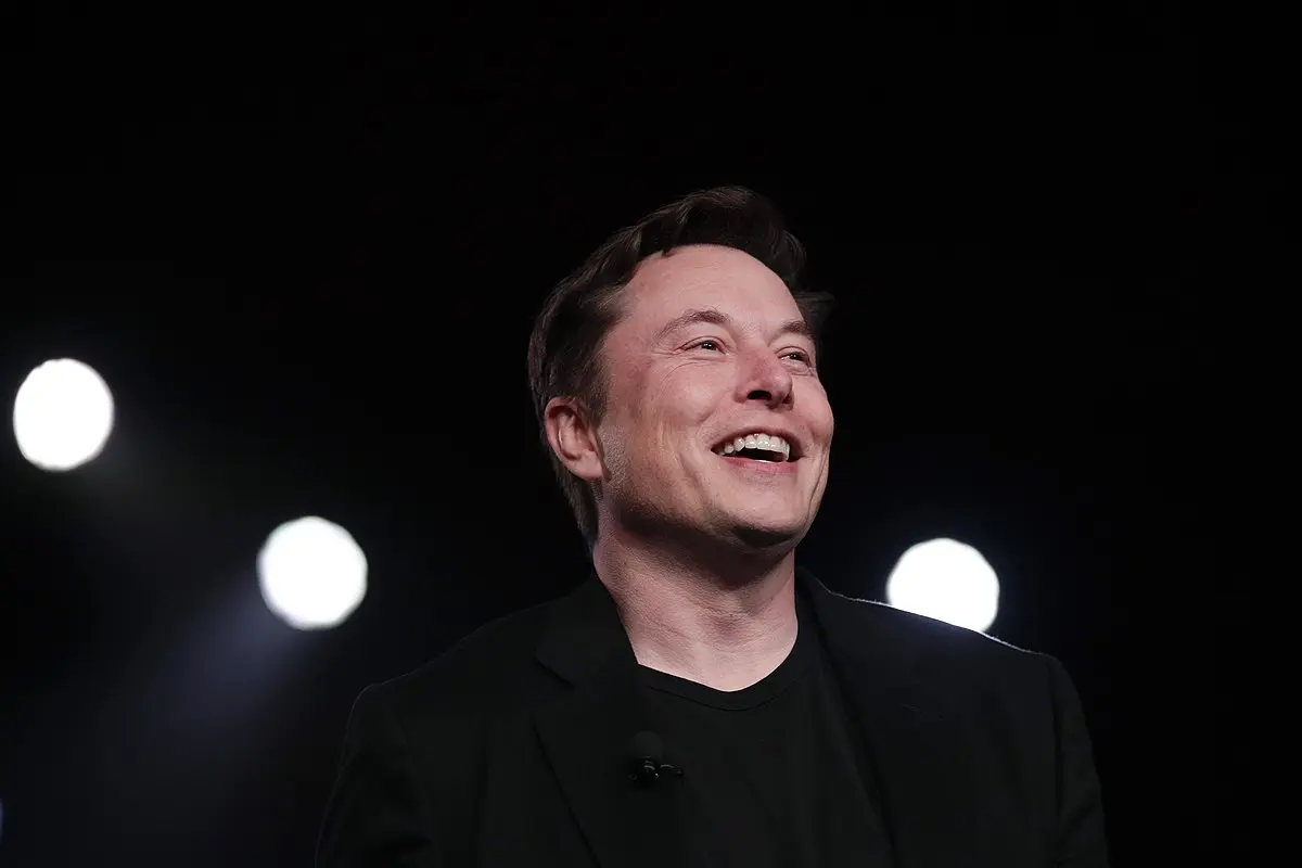 Elon Musk wil Wikipedia laten verdwijnen met Grokipedia