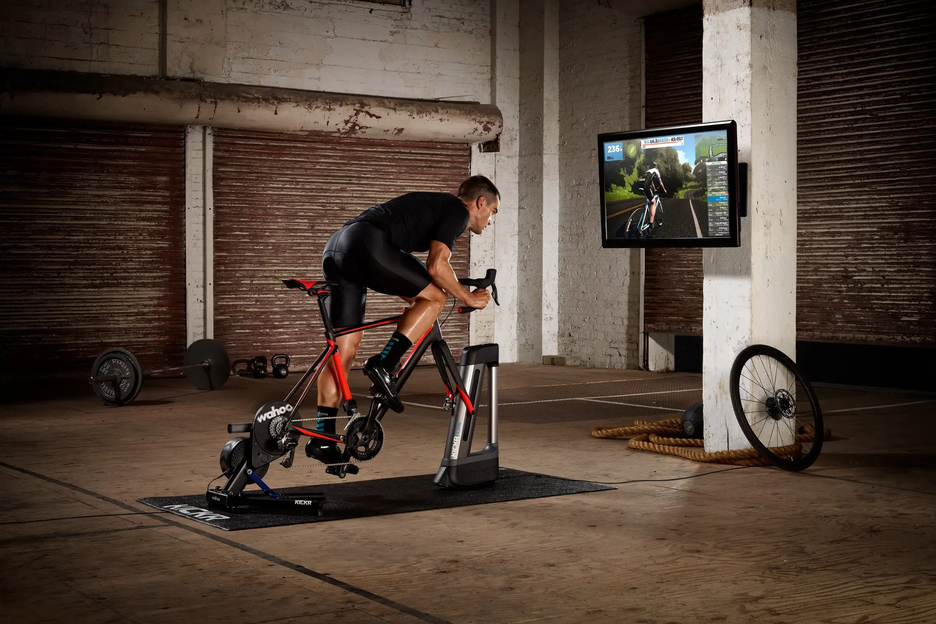 2018 climb kickr road hero monitor 1