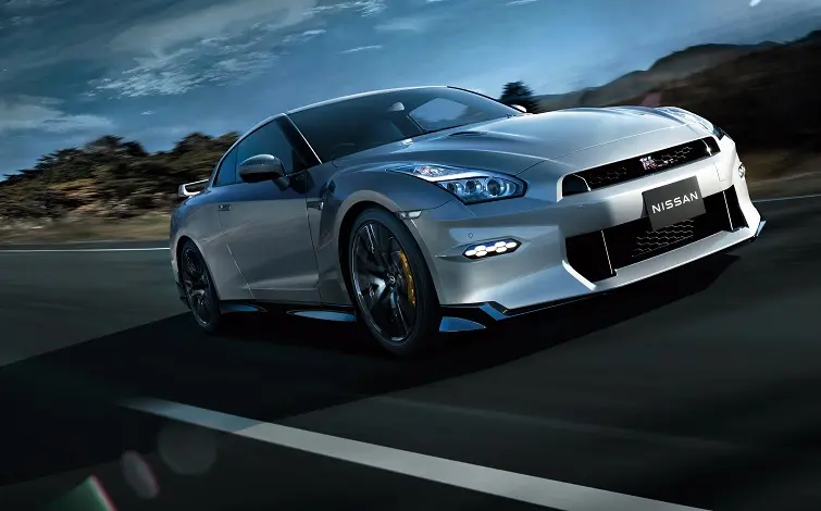 Gaat de Nissan GT-R productie dan nooit stoppen?
