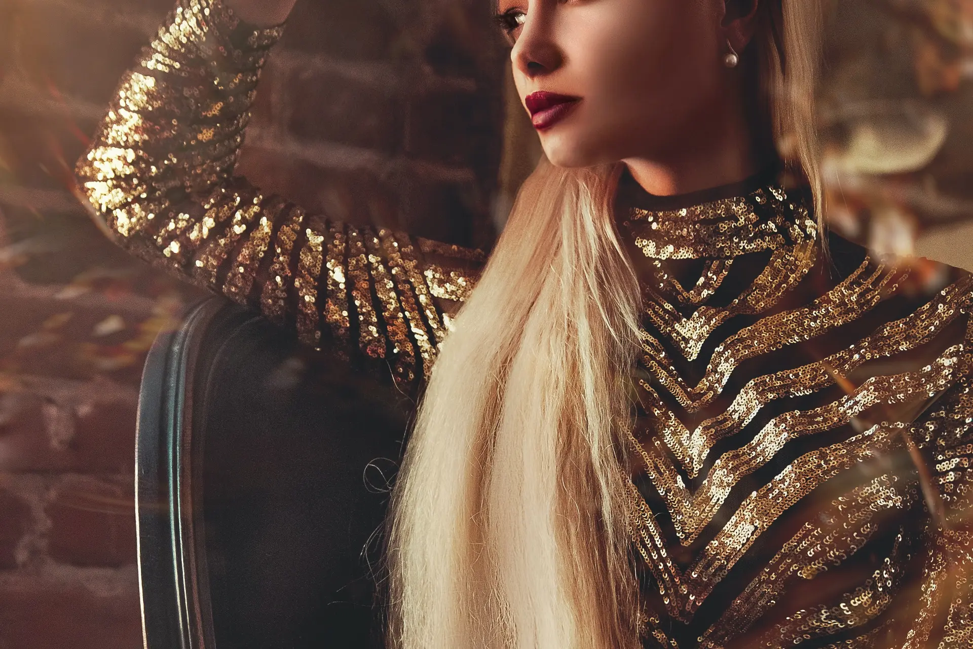 alice alinari x4fdm3hwva8 unsplash