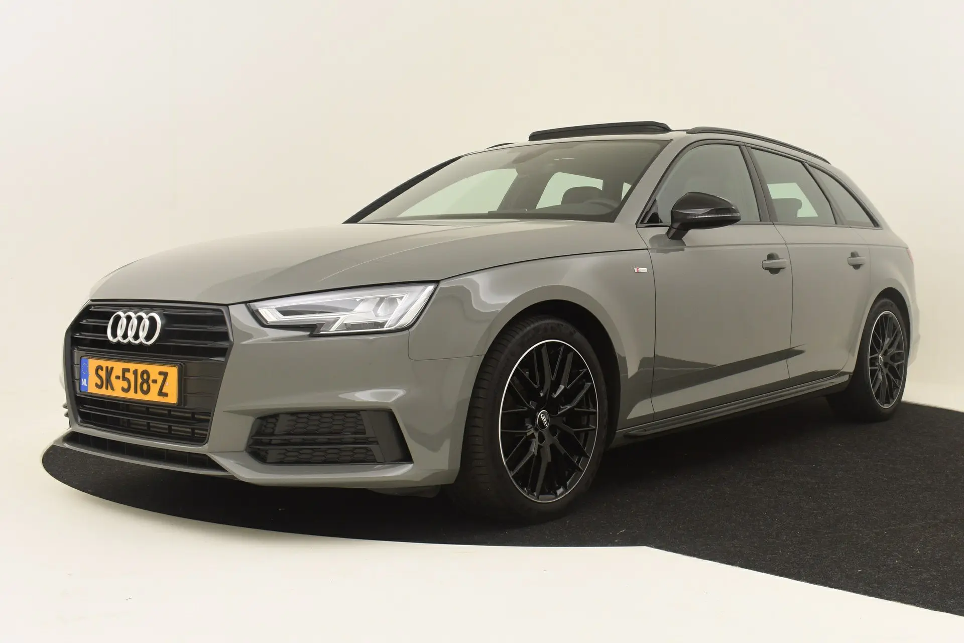 audi
