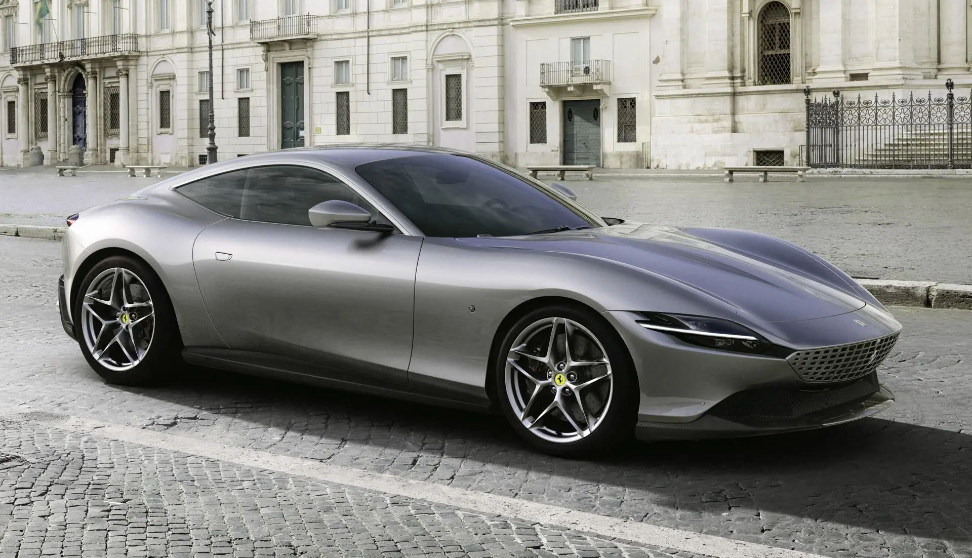 ferrari roma 01