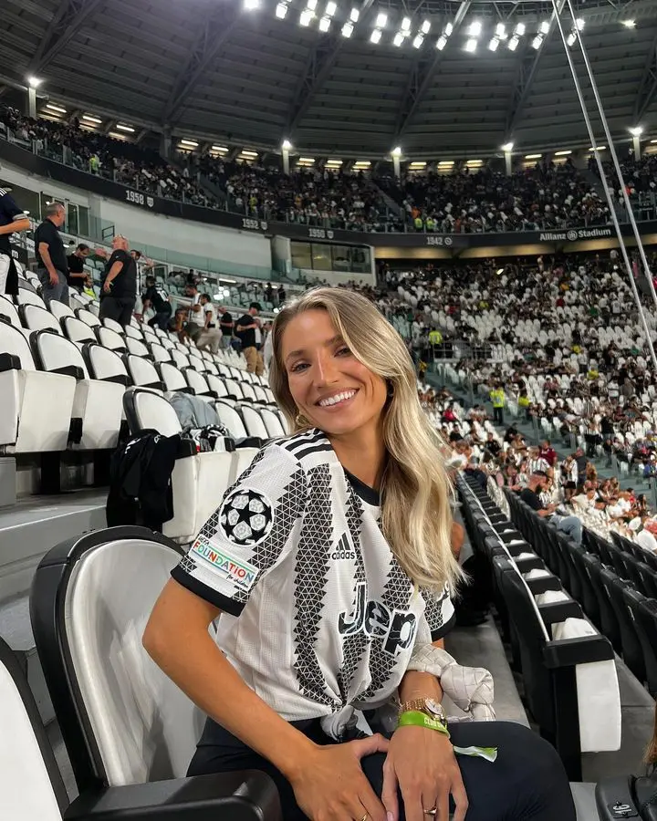 fhm agata sieramska