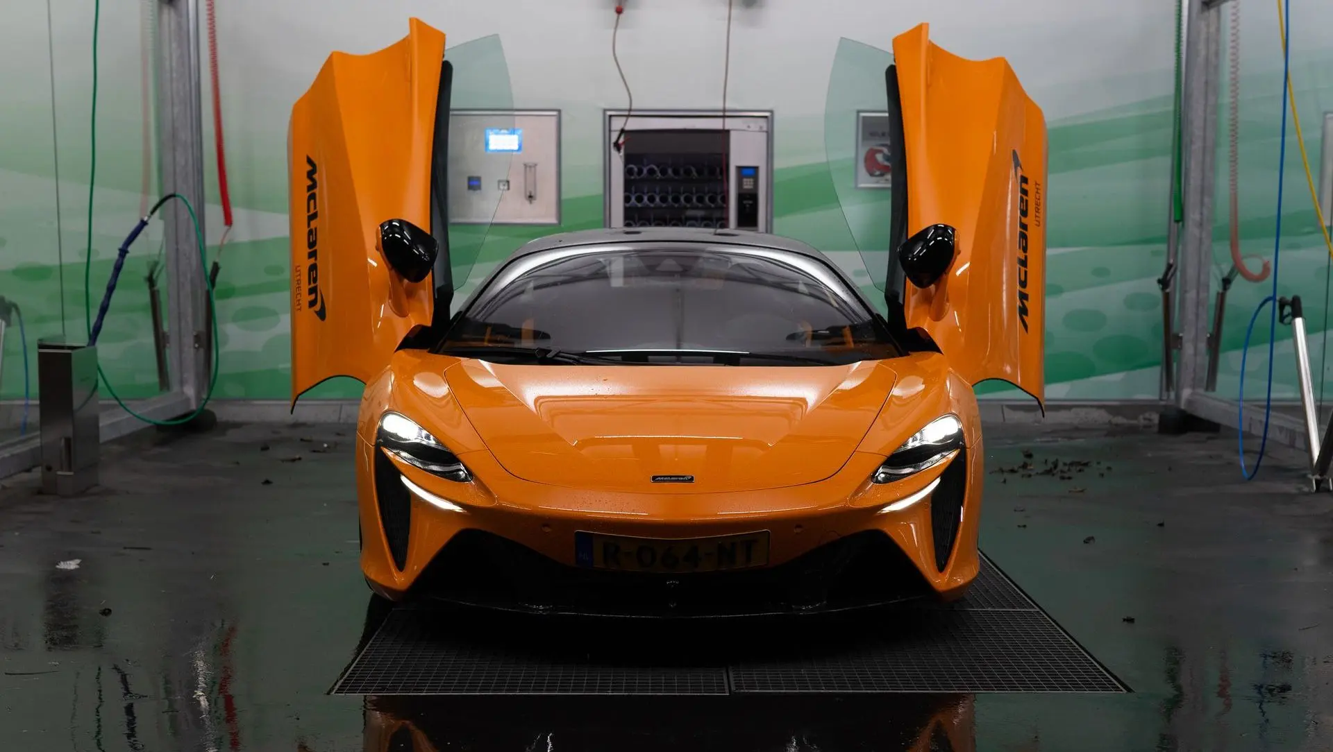 mclaren artura fhm33 kopie