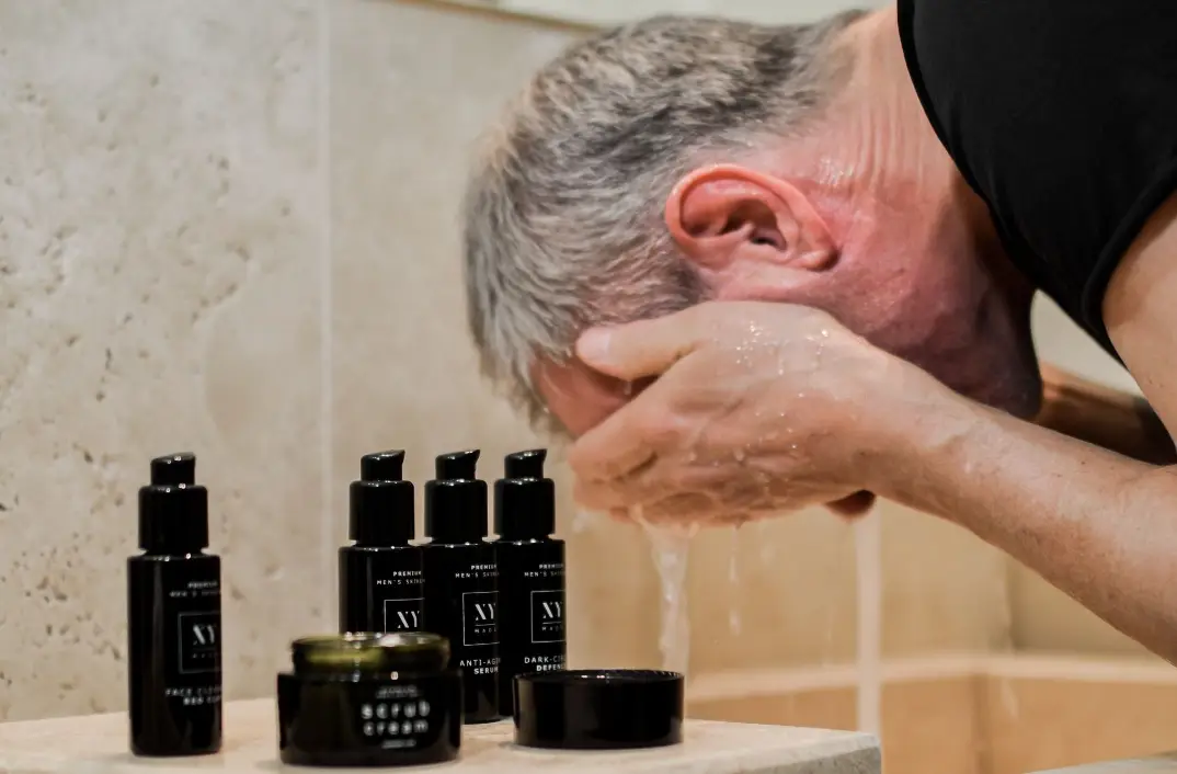 Waarom gezichtsverzorging voor mannen niet mag ontbreken in jouw dagelijkse routine 