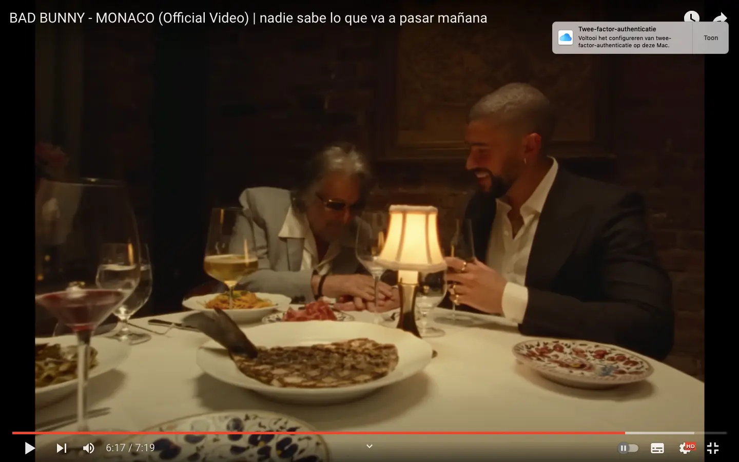 Bad Bunny rapt over Max Verstappen en dineert met Al Pacino