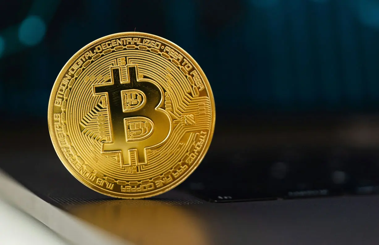 Als je in 2009 voor 1000 euro Bitcoin had gekocht, was je nu stinkend rijk