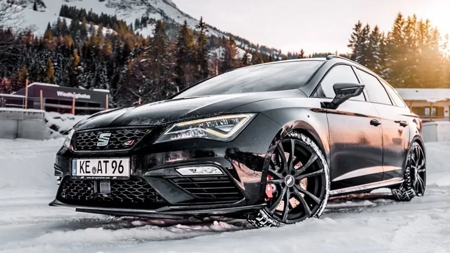 ABT knalt 370 pk in Seat Leon ST Cupra