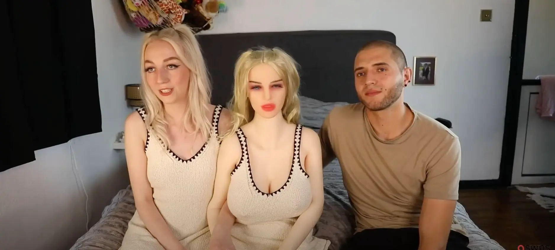 Man schaft look-a-like sekspop van zijn vrouw aan voor als ze geen zin heeft