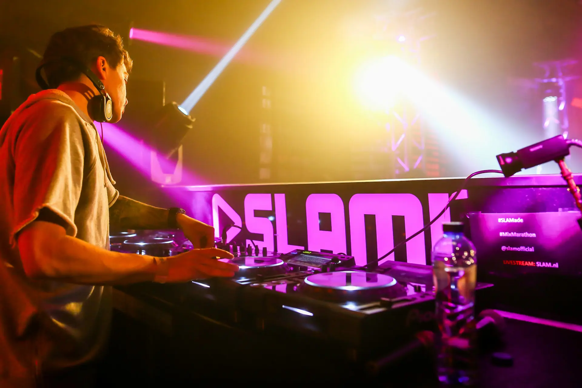 slam