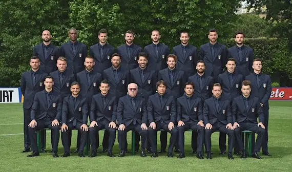 Italië maakt de meest badass teamfoto uit de historie van de teamfoto’s