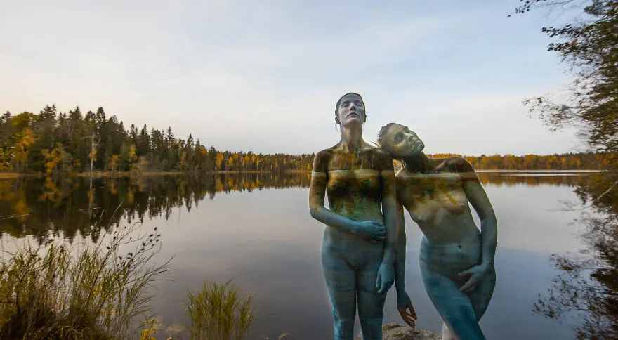 the landscapes within by bodypainter and photographer vilija vitkute 5bb235f5e8692 880