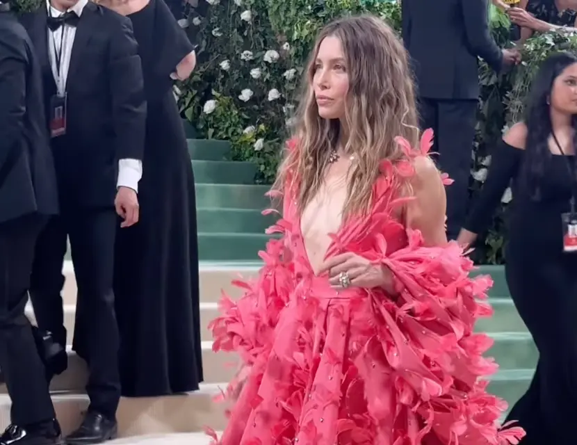 Dit zijn de prachtige looks van oogverblindende vrouwen op het Met Gala 2024