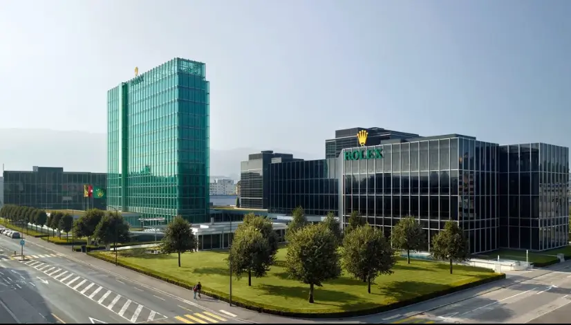 Rolex timmert hard aan de weg om een peperdure nieuwe fabriek te openen