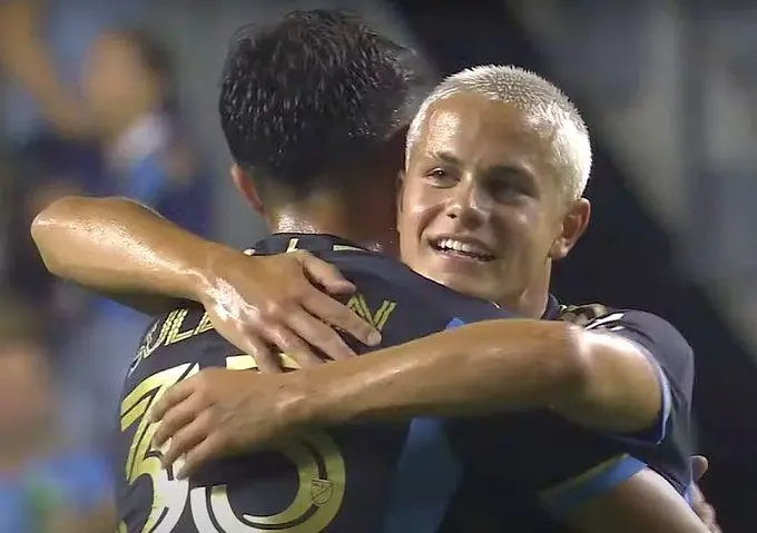 14-jarige Cavan Sullivan debuteert in MLS en is jongste Amerikaanse topsporter ooit