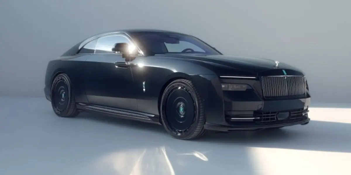 NOVITEC vergeet de essentie van Rolls-Royce en bouwt de Spectre om tot asociale racecoupé