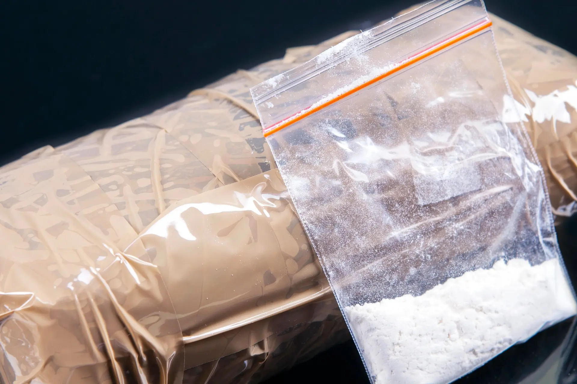 95 kilo cocaïne tussen de bananen in de Aldi