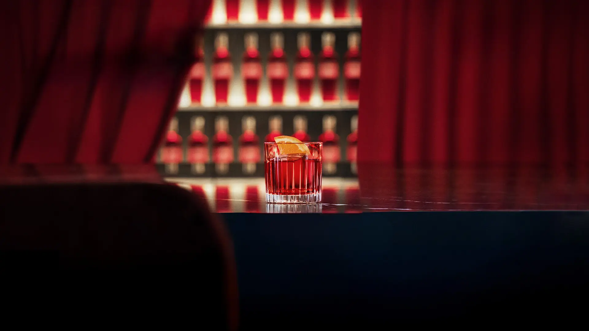 De beste bartenders ter wereld komen naar Amsterdam voor Negroni Week