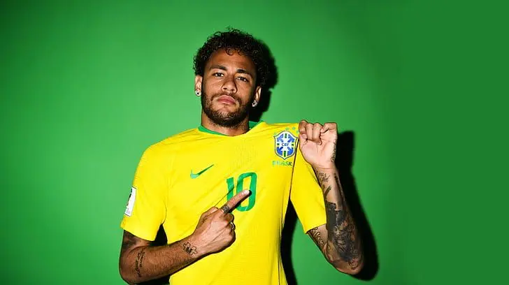 Dit is het bizarre salaris dat Neymar verdient (terwijl hij al maanden geblesseerd is)