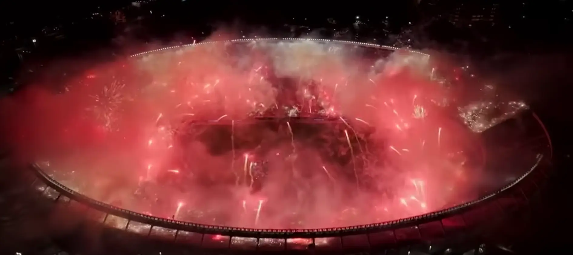 Halve finale van Copa Libertadores en River Plate gaat helemaal los met vuurwerk