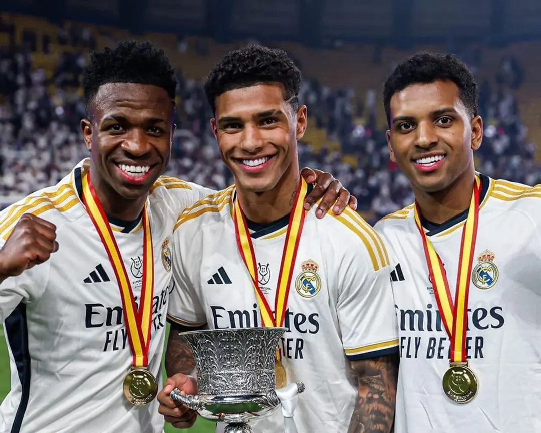 Ex-Real Madrid-speler laat tattoo van dochtertje zetten, maar krijgt daarna een wel heel pijnlijk bericht…