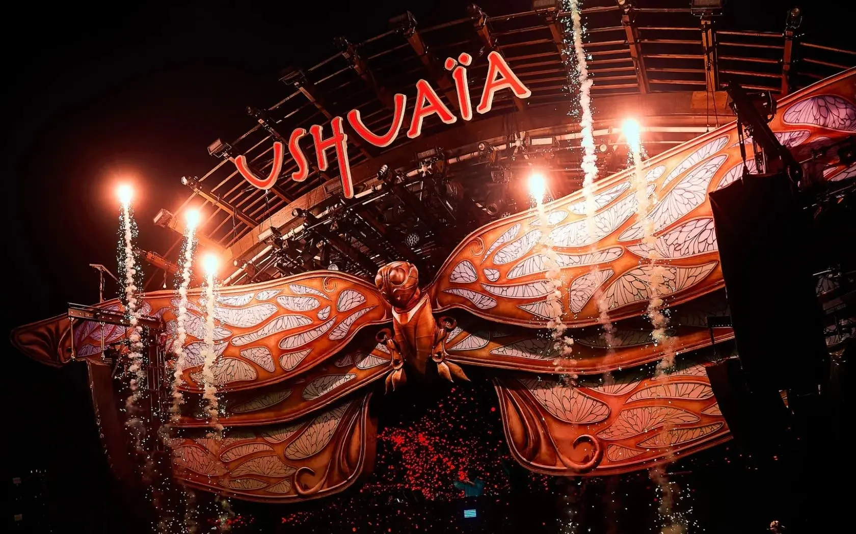 Ushuaïa en Hï Ibiza kondigen de opening parties van 2025 aan