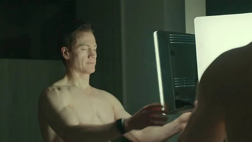 Tech-miljonair die bijna 2 miljoen per dag uitgeeft om 'voor altijd te leven' krijgt eigen Netflix-docu