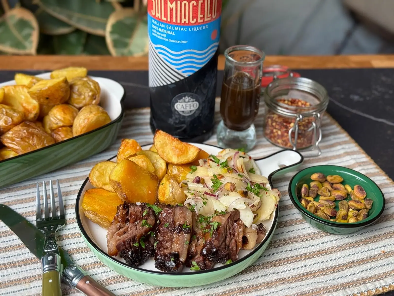 Salmiacello is het Italiaanse drankje voor de salmiakfanaten onder ons