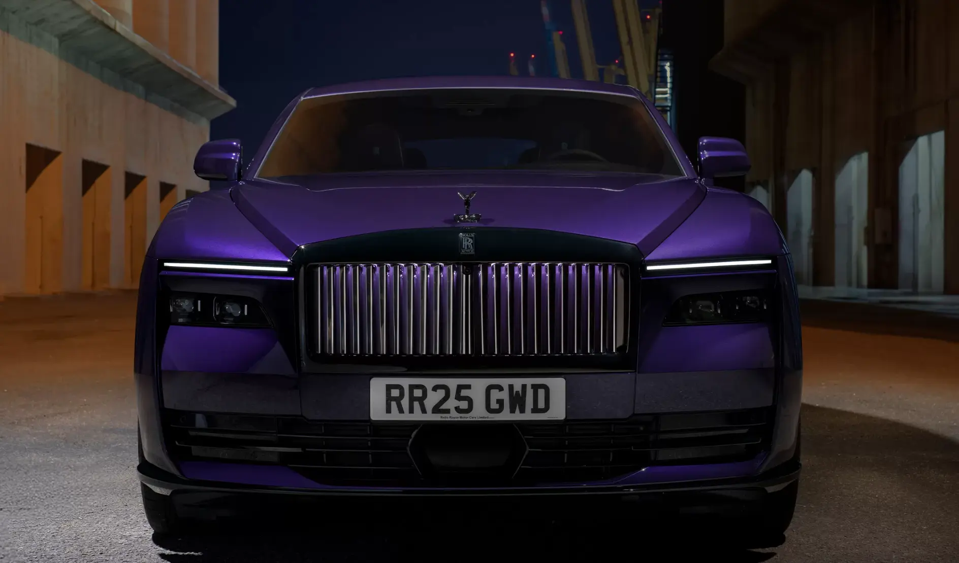 De Rolls-Royce Black Badge Spectre: de auto die elke verwachting overtreft