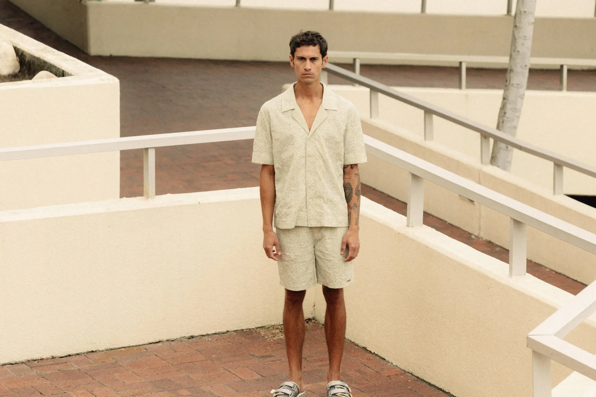 Ampère Amsterdam lanceert spange zomercollectie waarin jij gaat flaneren