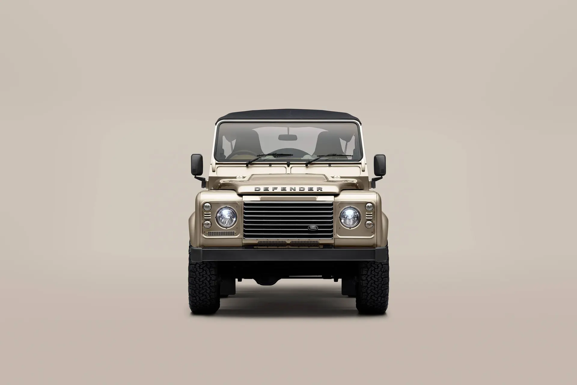 1326 sc hp lrclassic v8 softtop hero 02 deadfront v3a