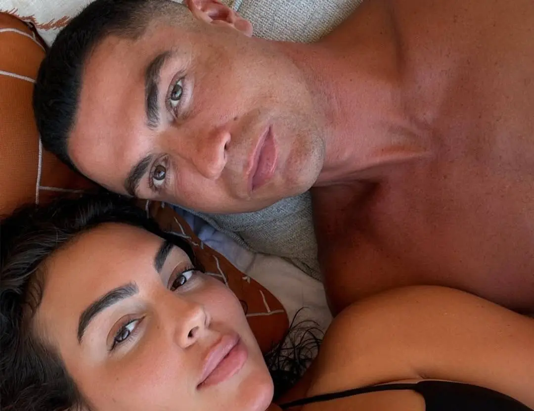 Cristiano Ronaldo is eindelijk verloofd met vriendin Georgina Rodríguez