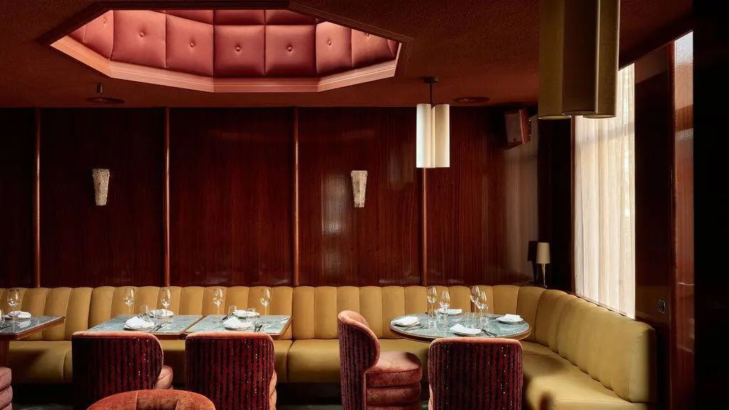 The Marlin Bar geeft een geweldig vleugje Côte d’Azur aan Amsterdam