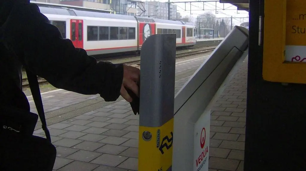 Boete voor zwartrijden is vanaf vandaag 40% duurder