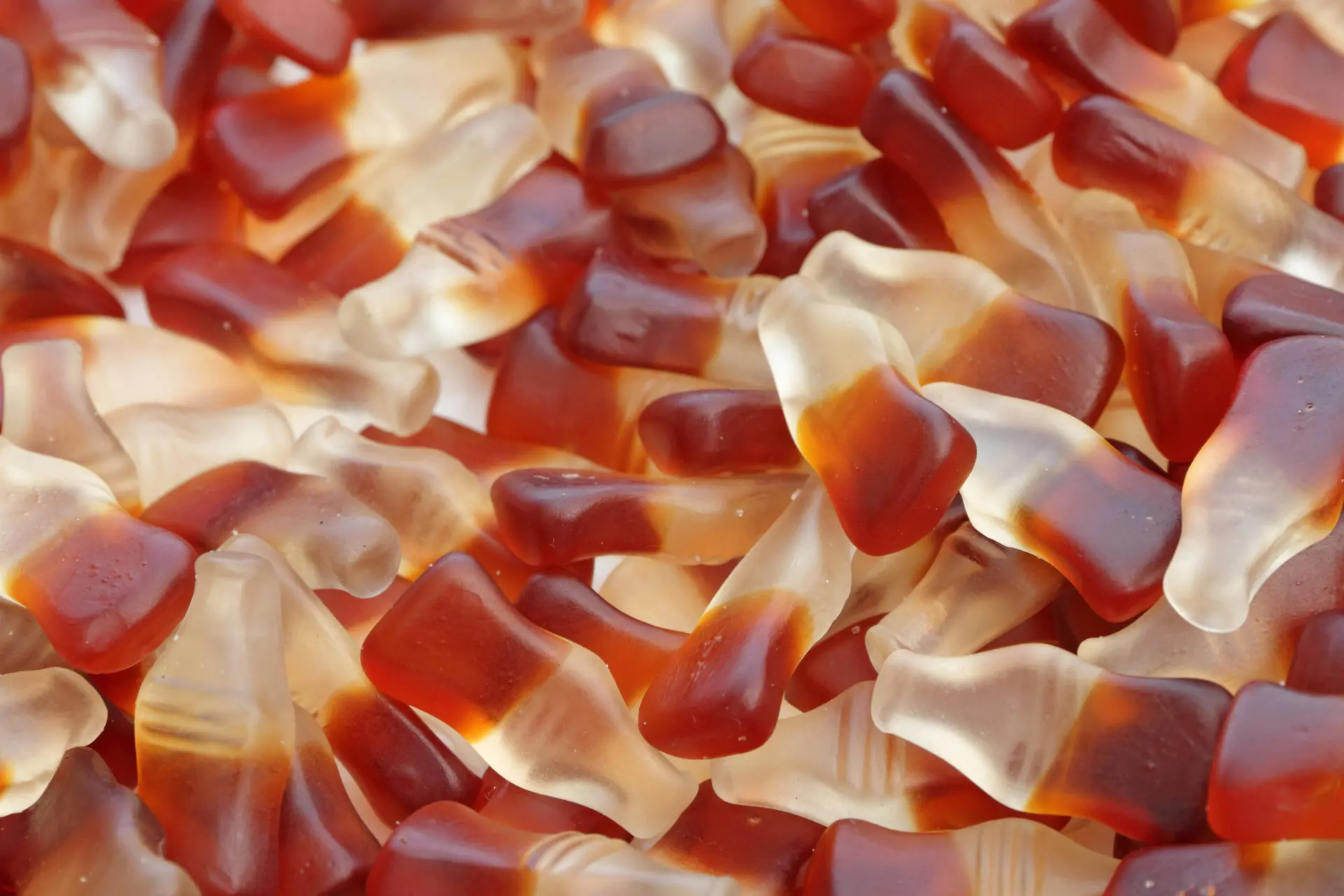 Brit belandt in het ziekenhuis na meer dan 10.000 kcal aan Haribo-colaflesjes