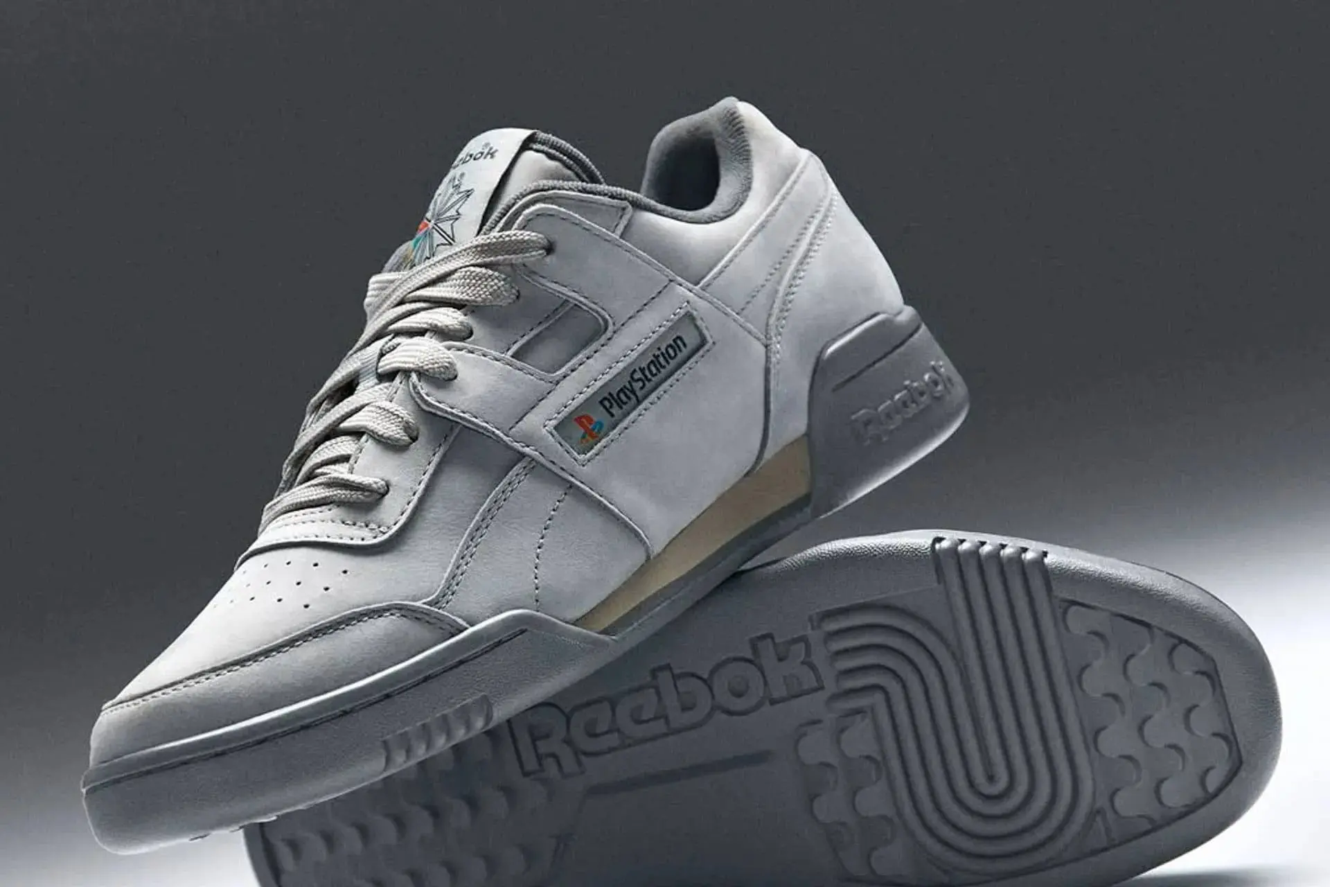 Reebok viert 30 jaar Playstation met hele vette sneakers